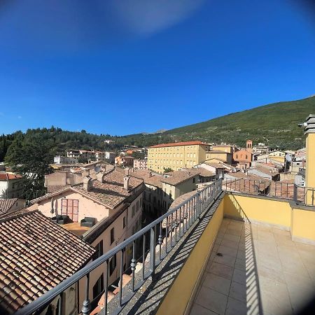 Casa Vacanze Onelia Villa Gualdo Tadino Luaran gambar