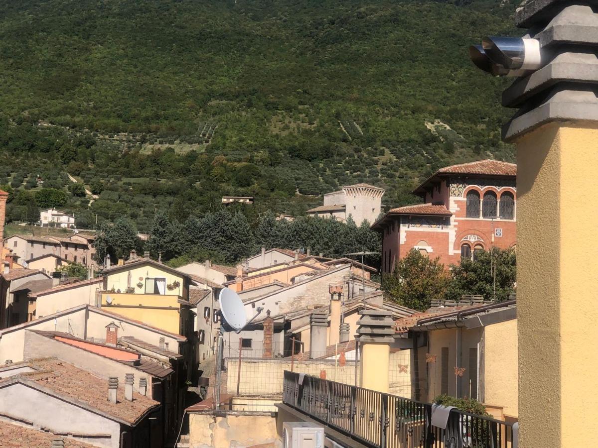 Casa Vacanze Onelia Villa Gualdo Tadino Luaran gambar